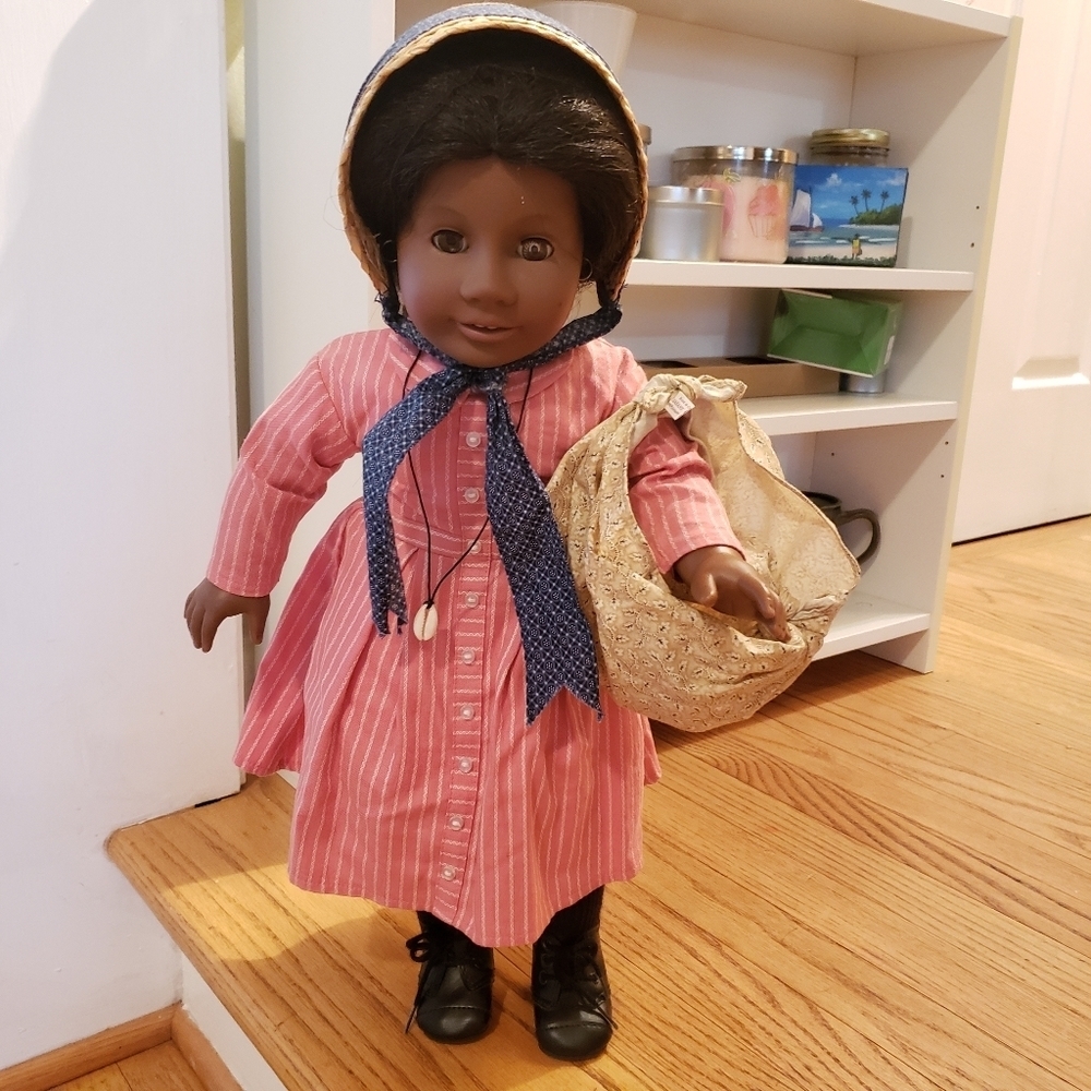 American Girl Pleasant Company Addy Walker and accessories - Picture 1 of 5